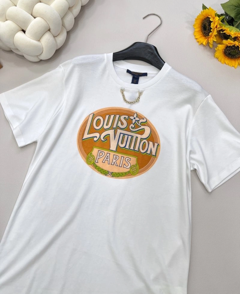Louis Vuitton T-Shirts Stretchable 130583