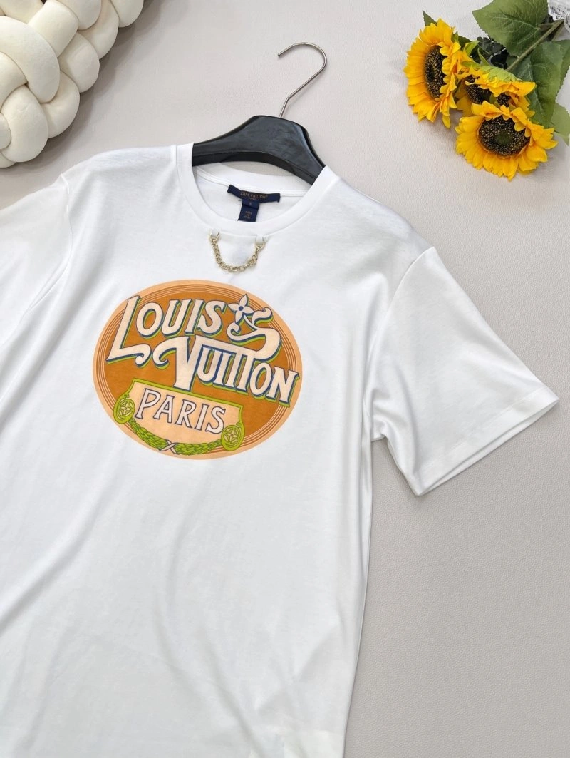 Louis Vuitton T-Shirts Stretchable 130583