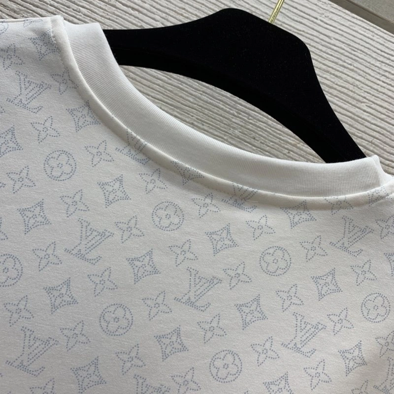 Louis Vuitton T-Shirts MultiPurpose 130610