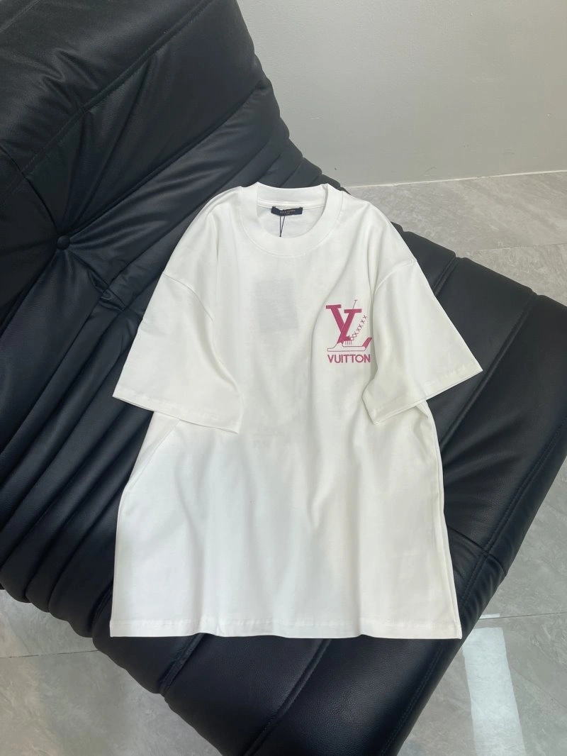 Louis Vuitton T-Shirts SmoothTexture 130579