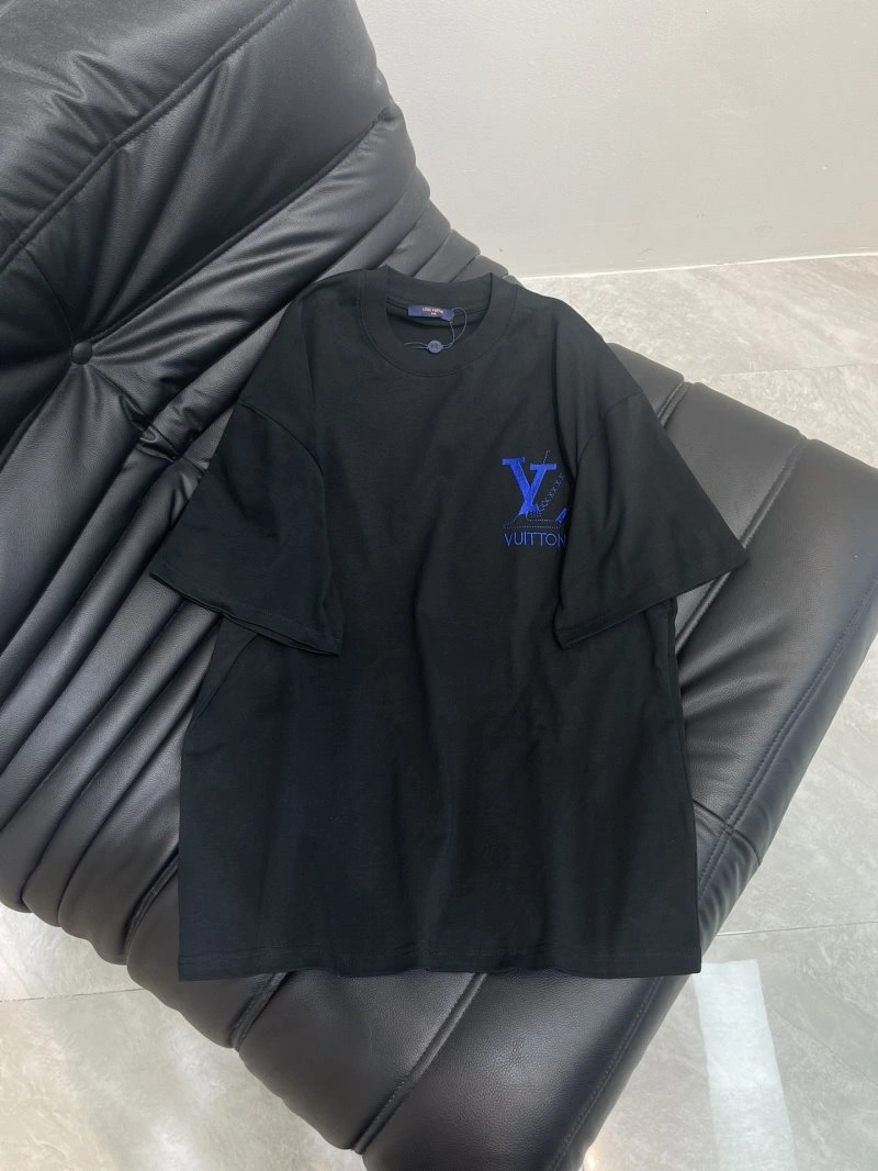 Louis Vuitton T-Shirts SmoothTexture 130579