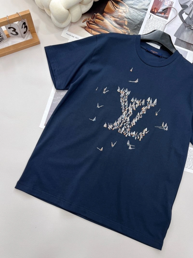 Louis Vuitton T-Shirts WeatherProof 130577