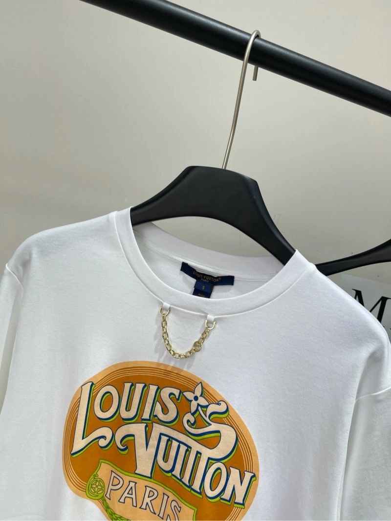Stylish Louis Vuitton T-Shirts 130578