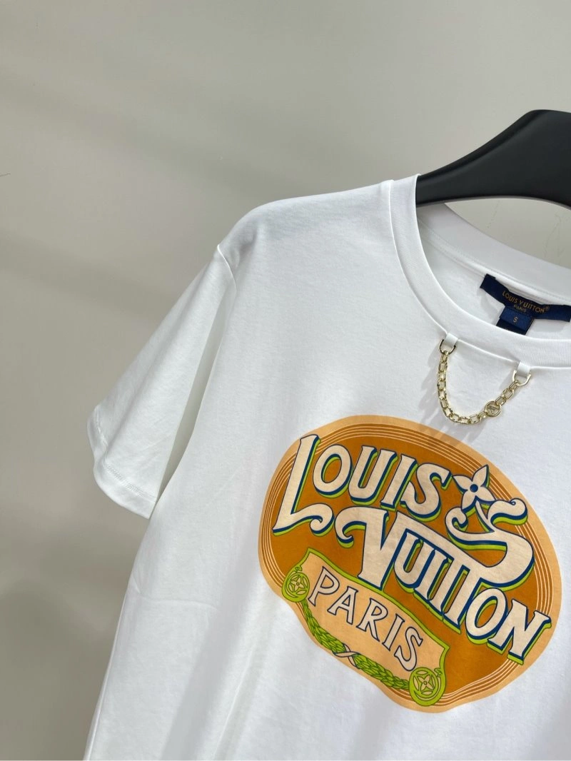 Stylish Louis Vuitton T-Shirts 130578