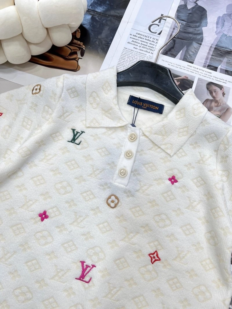 Louis Vuitton T-Shirts Trendsetting 130567