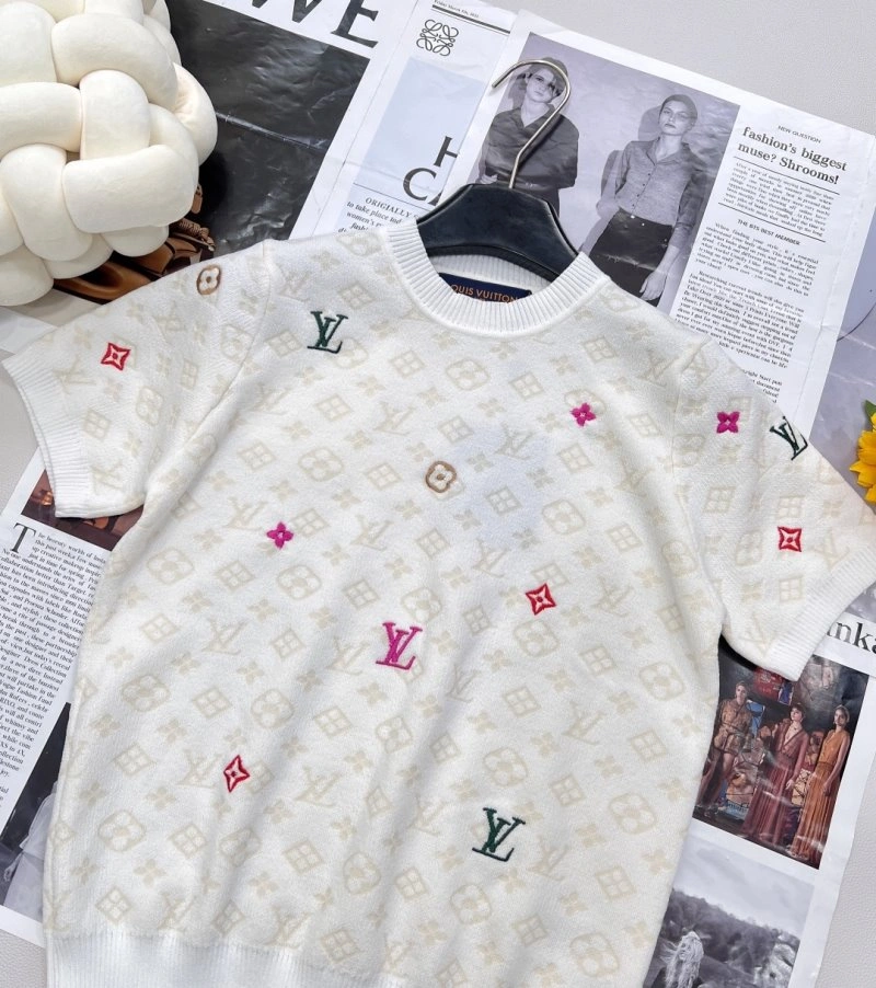 Original Louis Vuitton T-Shirts 130568