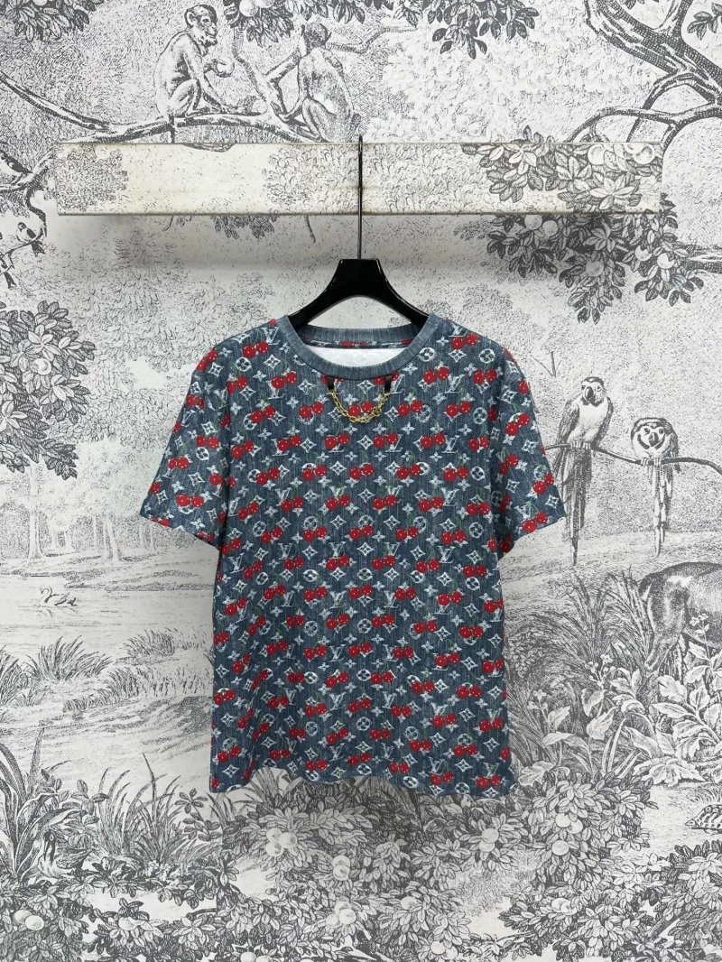 Louis Vuitton T-Shirts Timeless 130550