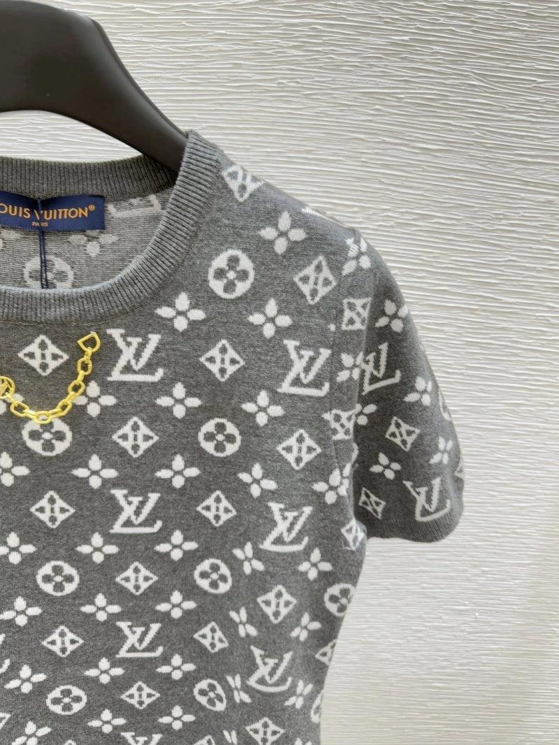Louis Vuitton T-Shirts WeatherProof 130552