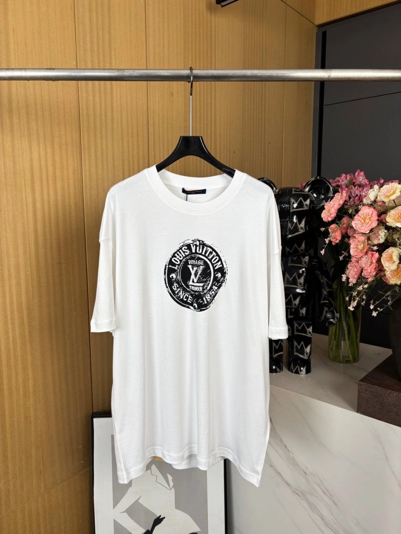 WrinkleFree Louis Vuitton T-Shirts 130557