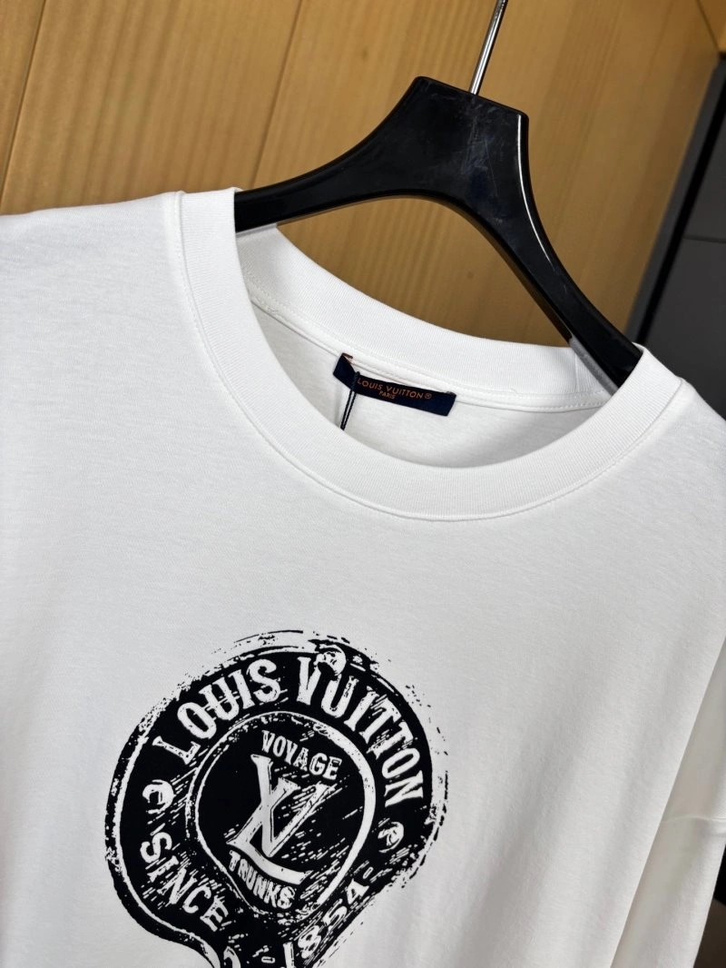WrinkleFree Louis Vuitton T-Shirts 130557