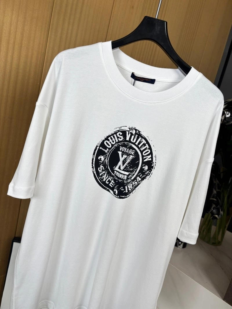 WrinkleFree Louis Vuitton T-Shirts 130557