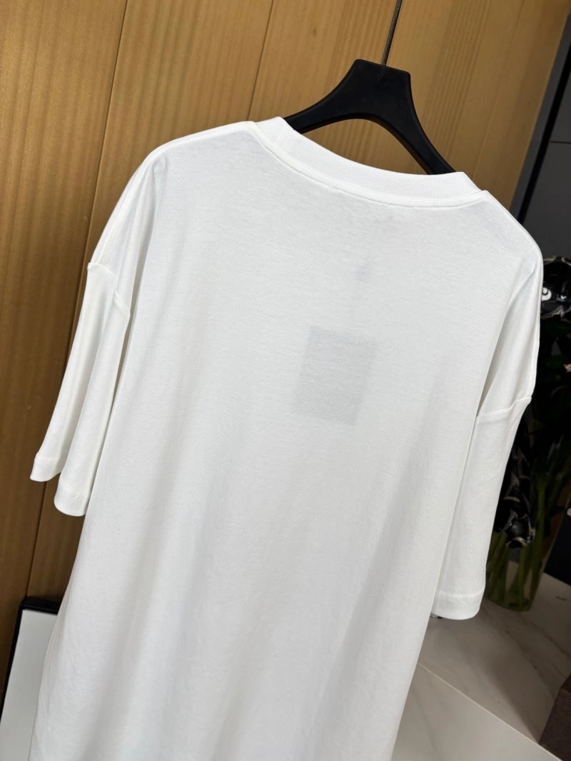 WrinkleFree Louis Vuitton T-Shirts 130557