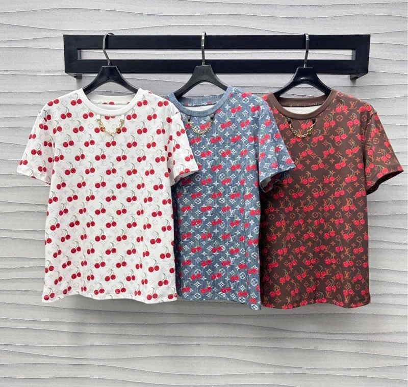 Louis Vuitton T-Shirts WeatherProof 130542