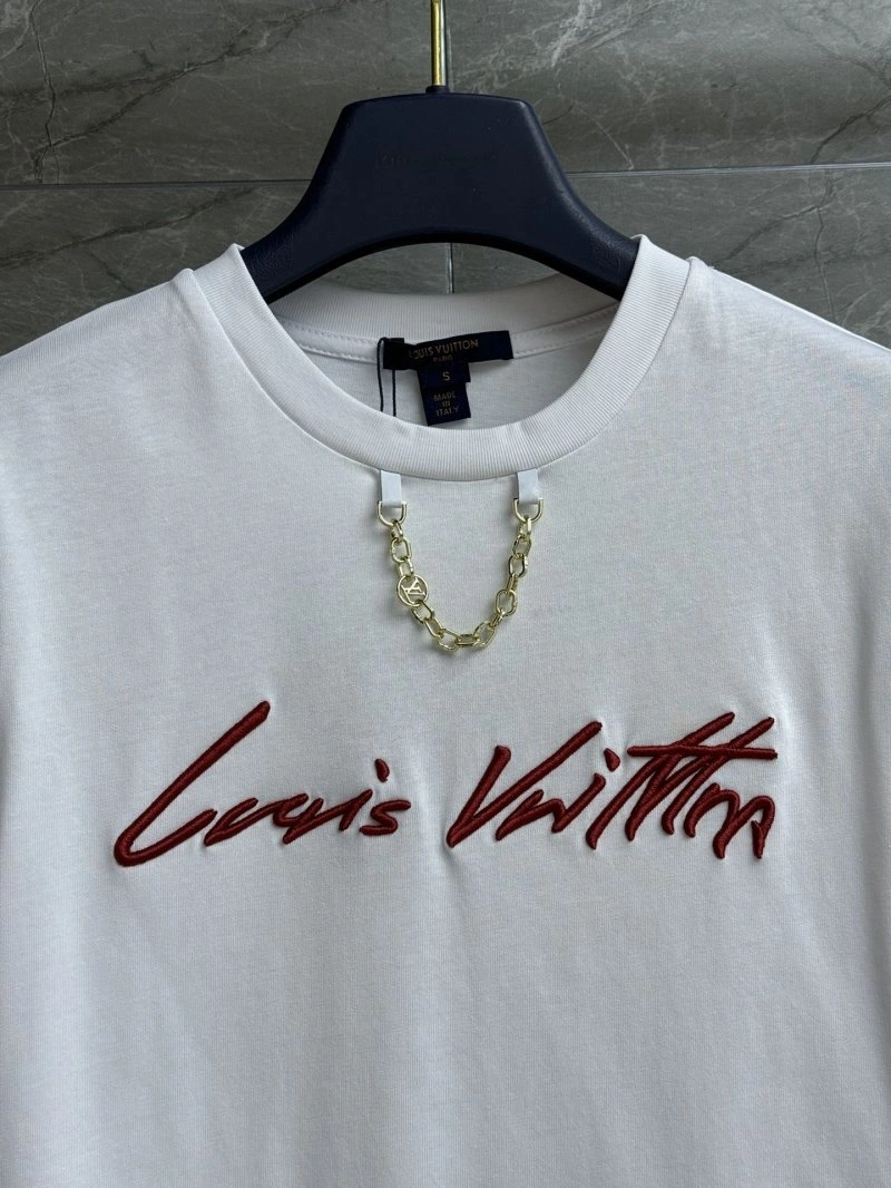 TravelReady Louis Vuitton T-Shirts 130544