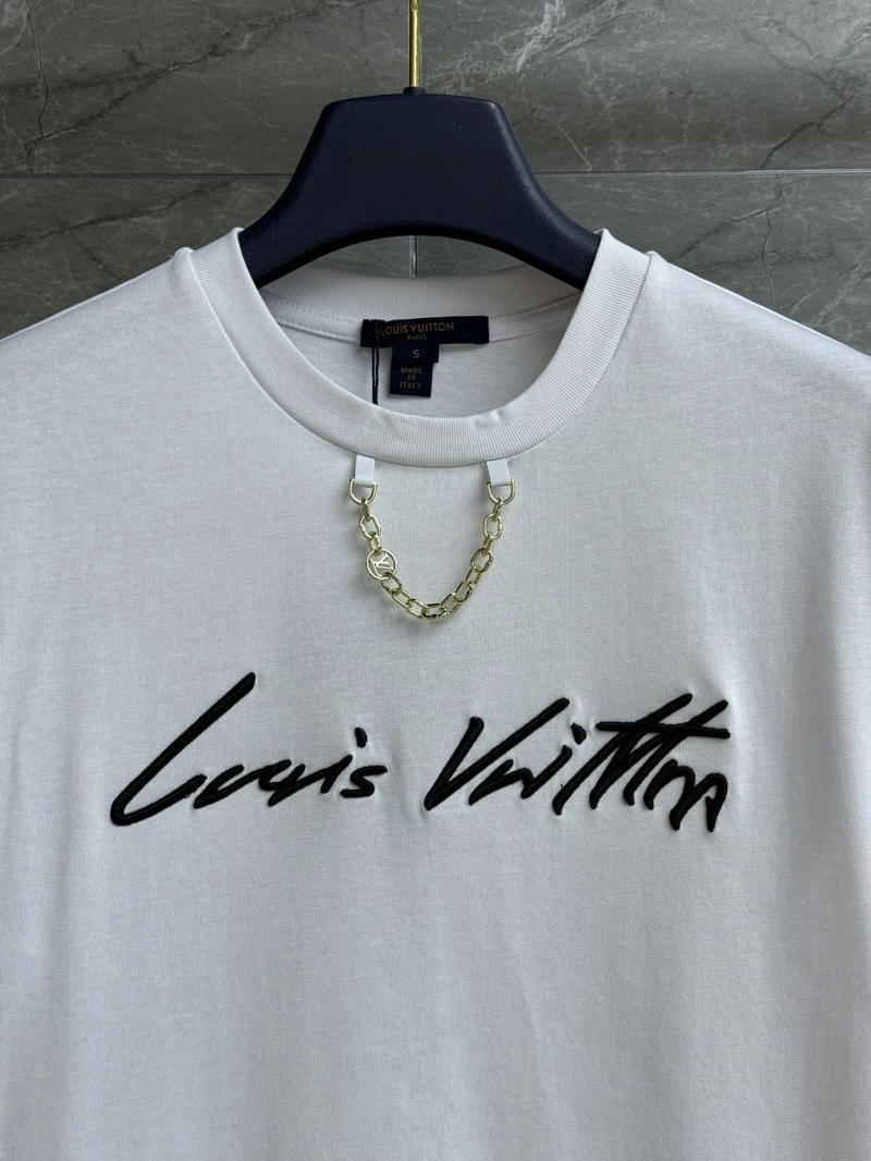 Louis Vuitton T-Shirts TimelessDesign 130540