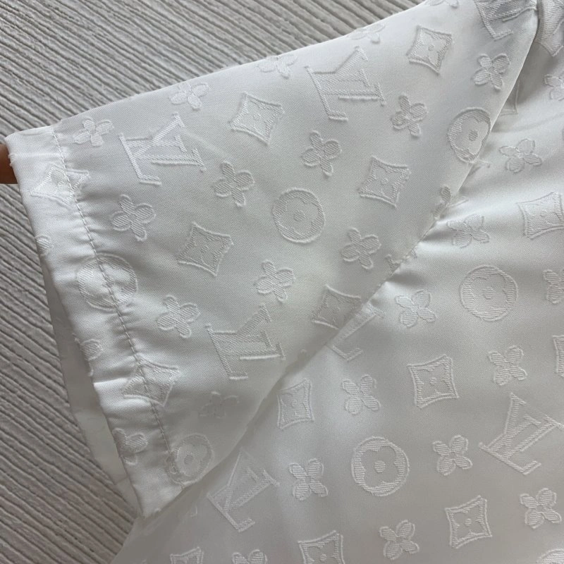 Louis Vuitton T-Shirts WellDesigned 130533