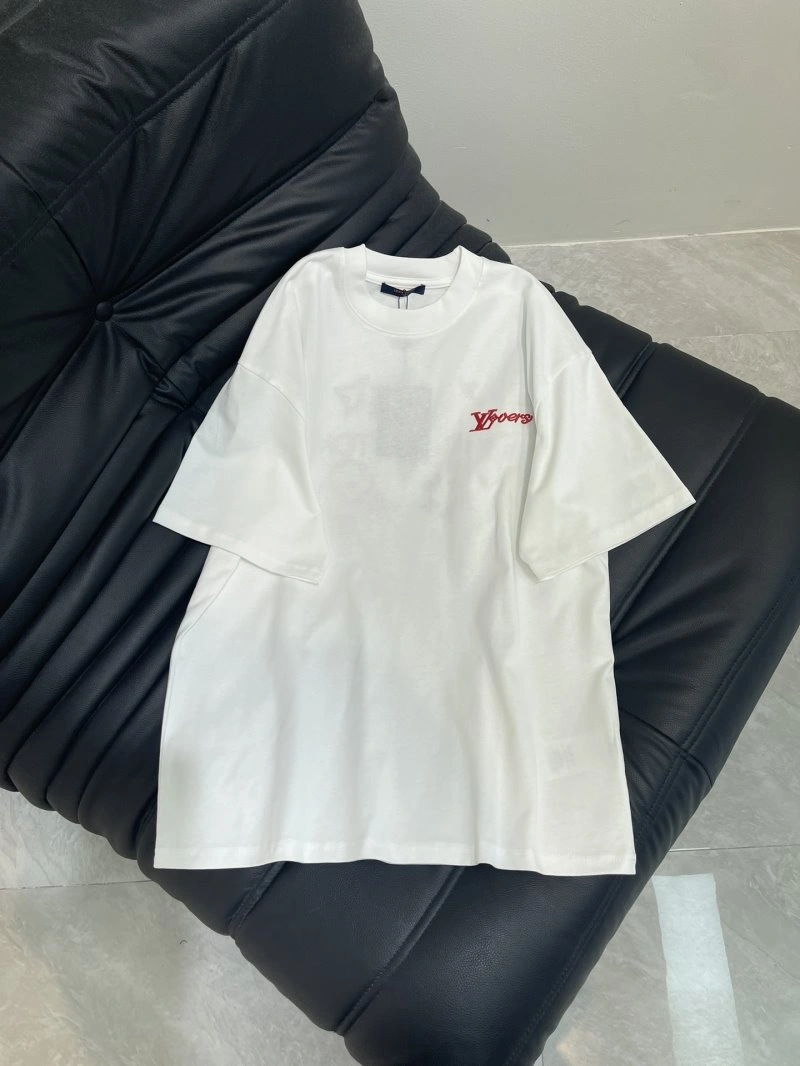 Stylish Louis Vuitton T-Shirts 130532