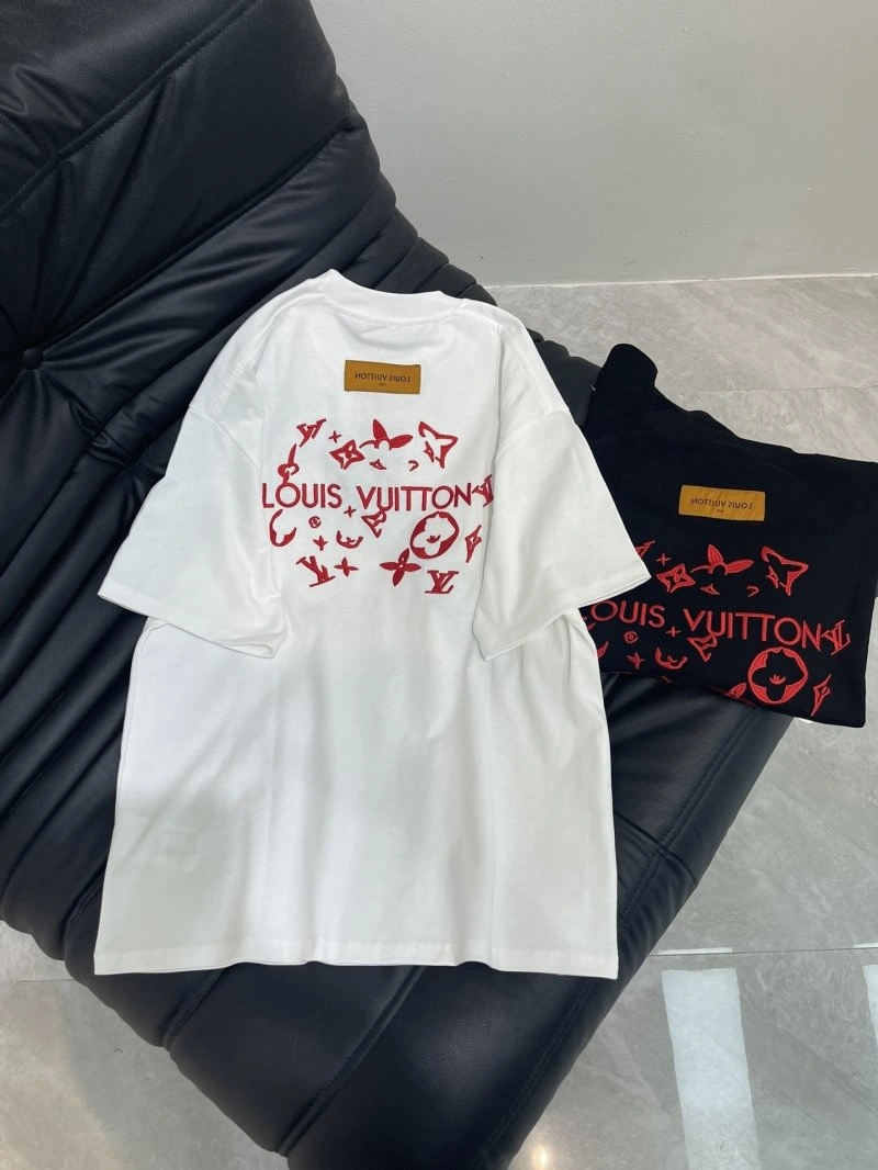 Stylish Louis Vuitton T-Shirts 130532