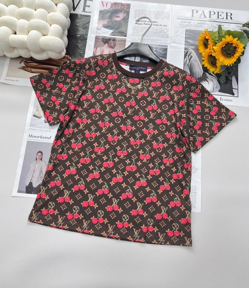 Popular Louis Vuitton T-Shirts 130529