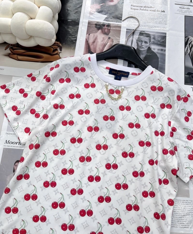 Modern Louis Vuitton T-Shirts 130528