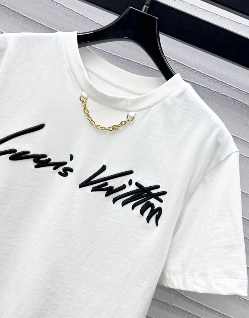 Snug Louis Vuitton T-Shirts 130526