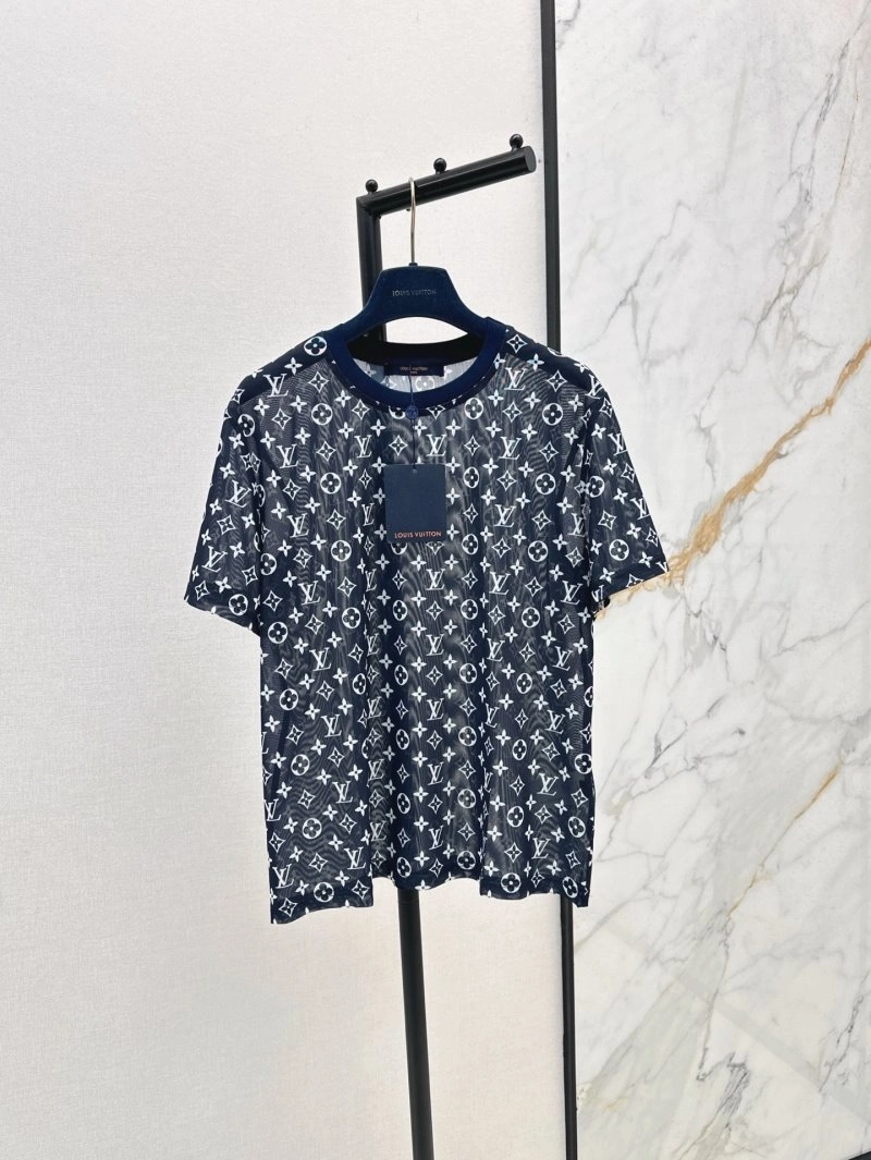 Louis Vuitton T-Shirts Neat 130514