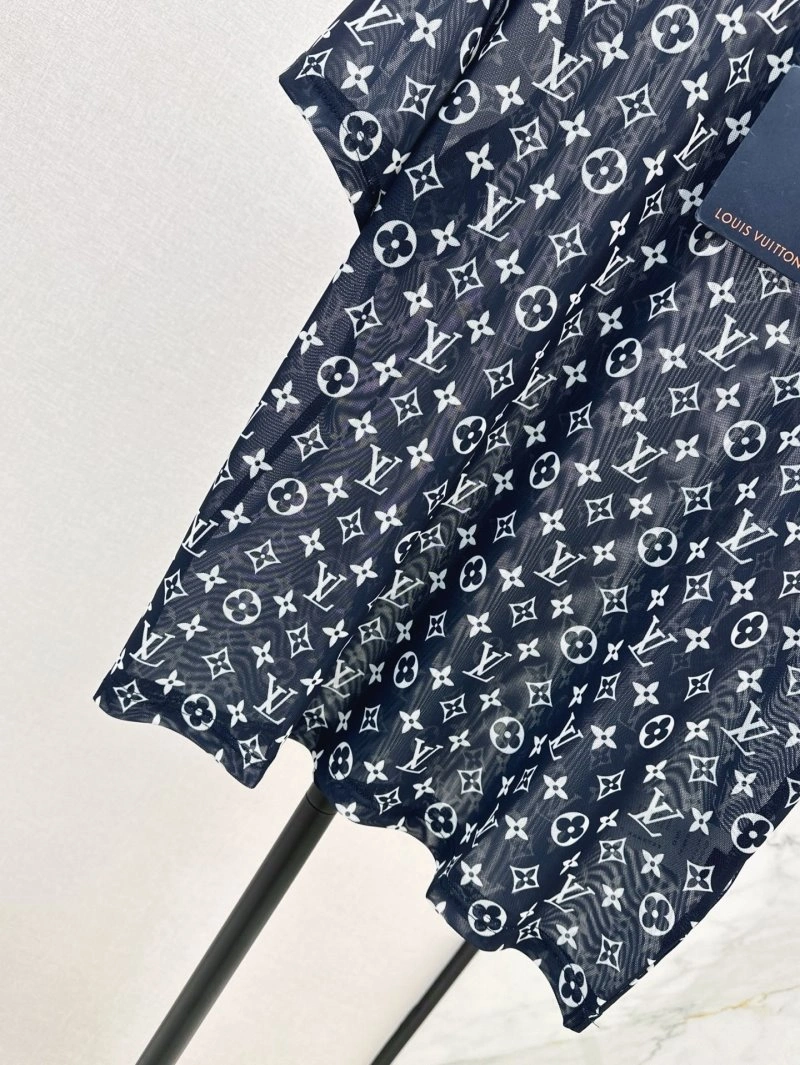 Louis Vuitton T-Shirts Neat 130514
