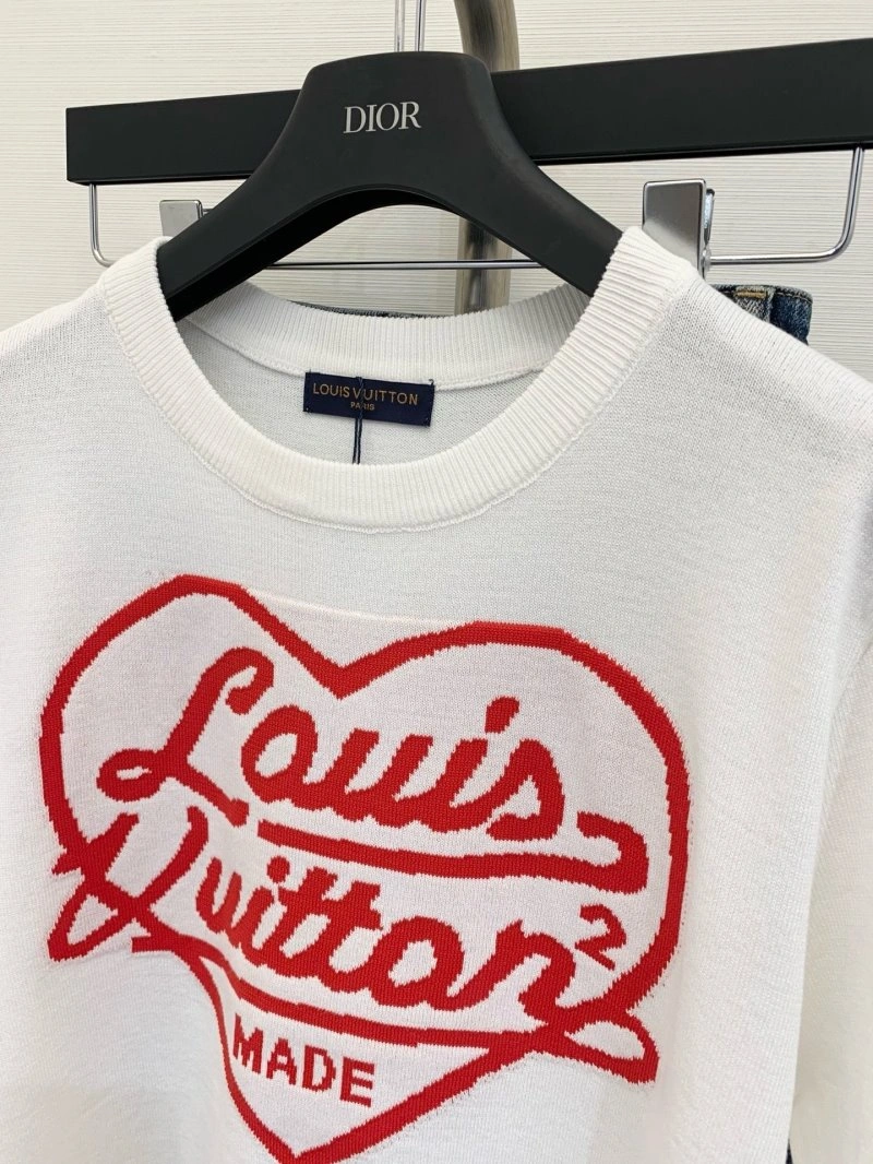 Louis Vuitton T-Shirts Lightweight 130510