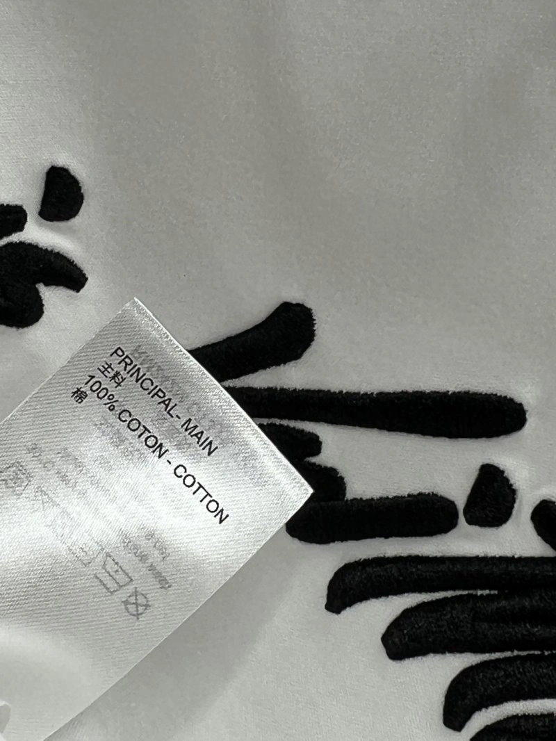 Packable Louis Vuitton T-Shirts 130508