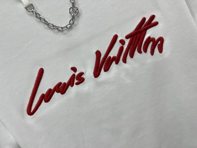 Resilient Louis Vuitton T-Shirts 130503
