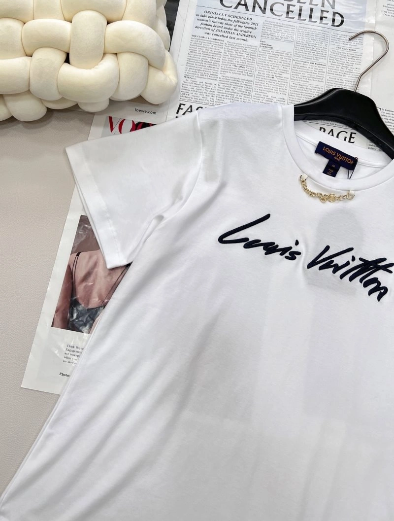 Affordable Louis Vuitton T-Shirts 130501