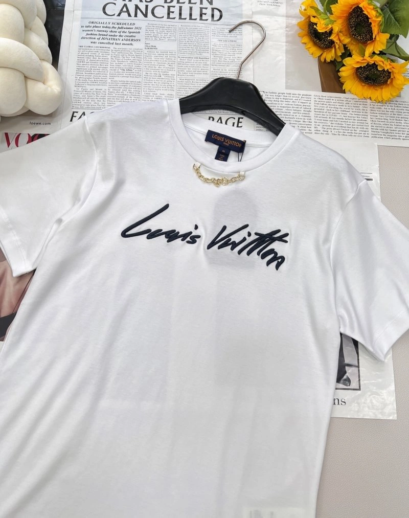 Affordable Louis Vuitton T-Shirts 130501