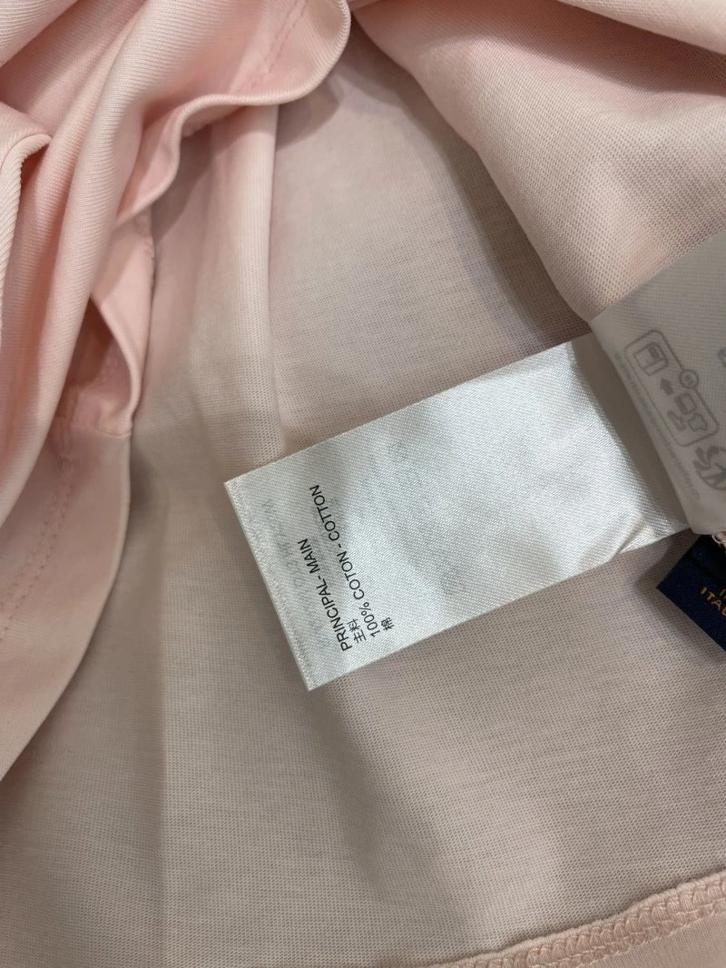 Louis Vuitton T-Shirts Supportive 130495