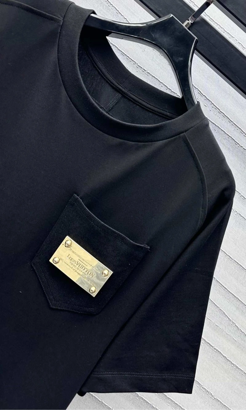 Louis Vuitton T-Shirts Casual 130497