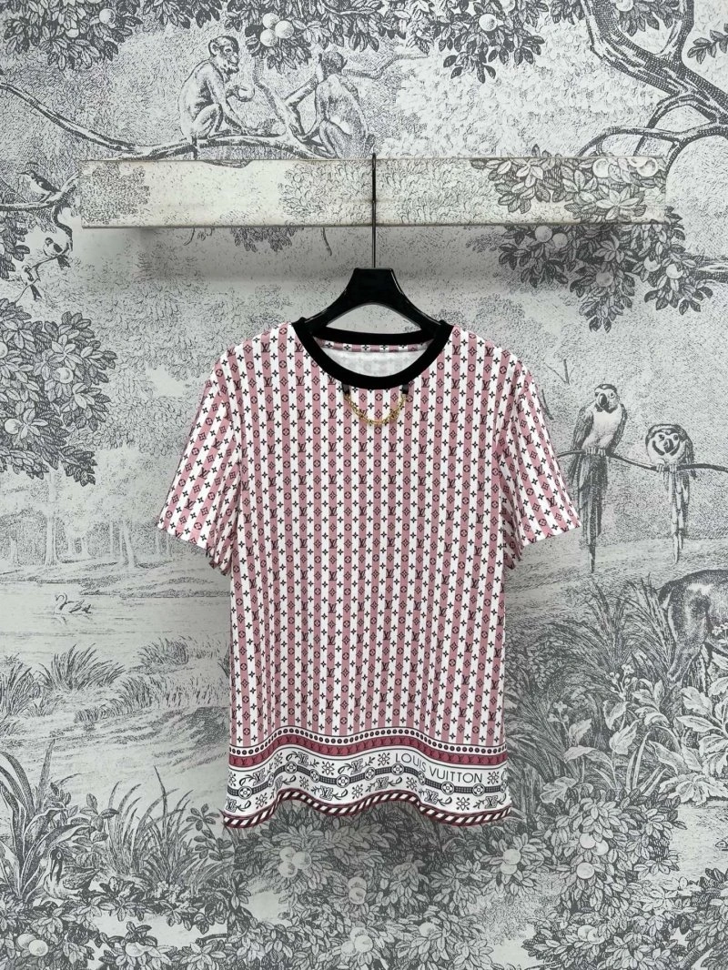 Louis Vuitton T-Shirts Modern 130493