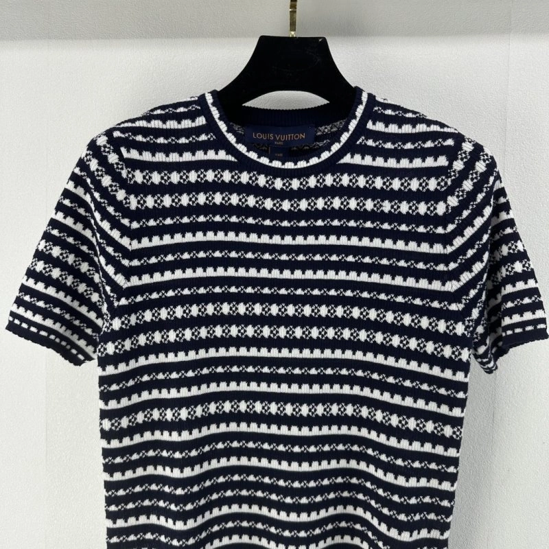 FreshLook Louis Vuitton T-Shirts 130570