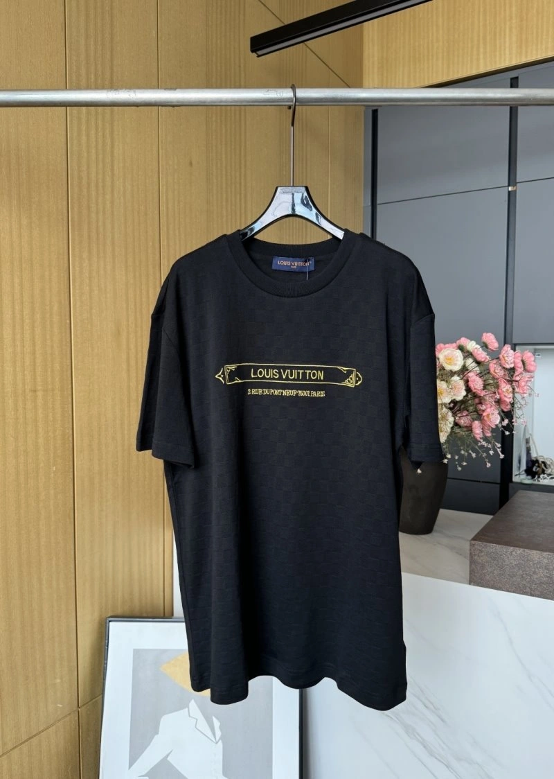 Louis Vuitton T-Shirts Unisex 130488