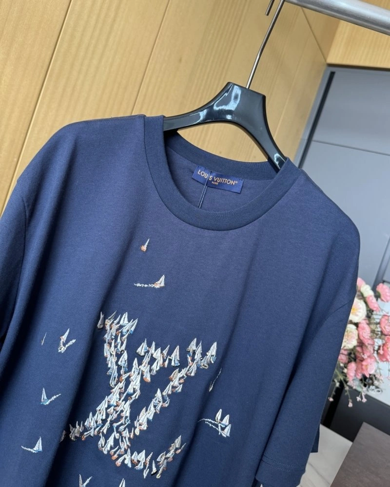Louis Vuitton T-Shirts Reliable 130487