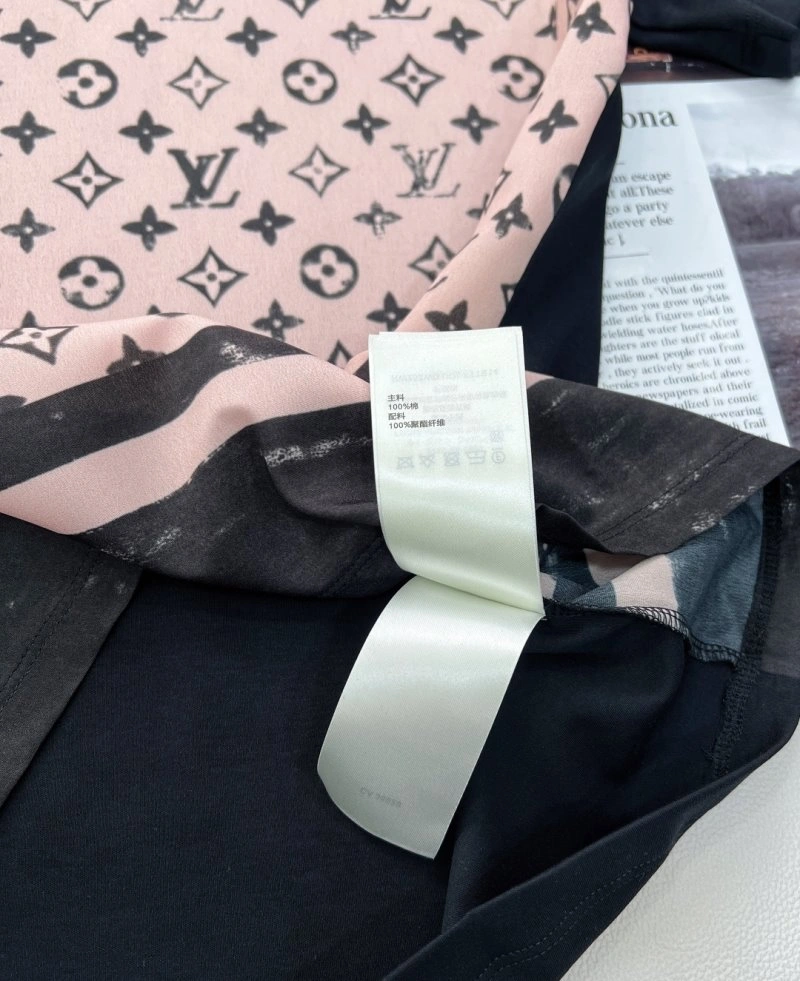 Louis Vuitton T-Shirts Unique 130486
