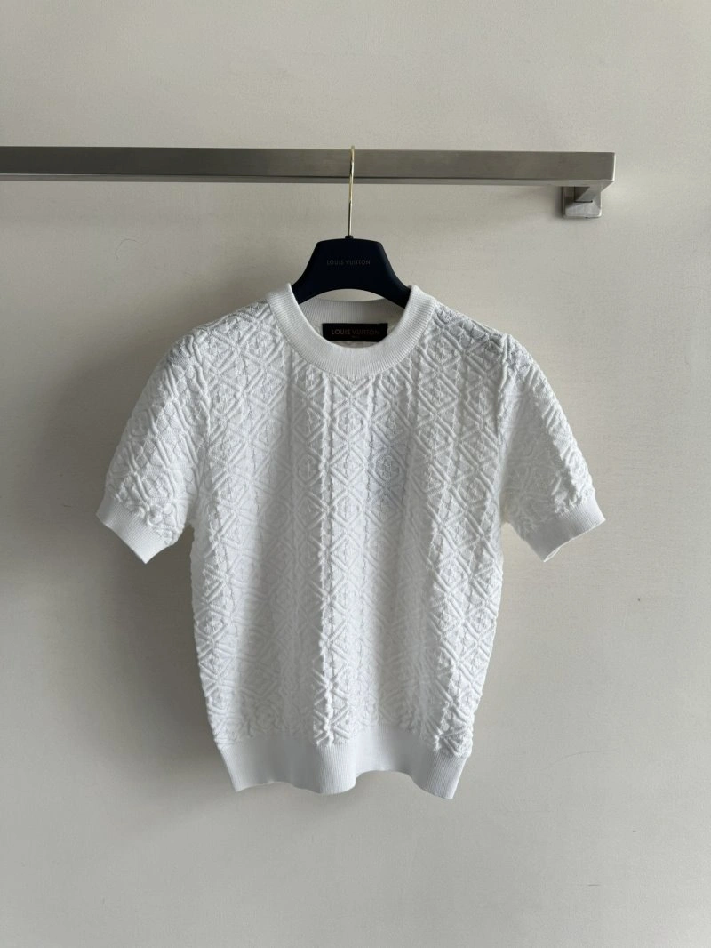 Louis Vuitton T-Shirts Timeless 130485