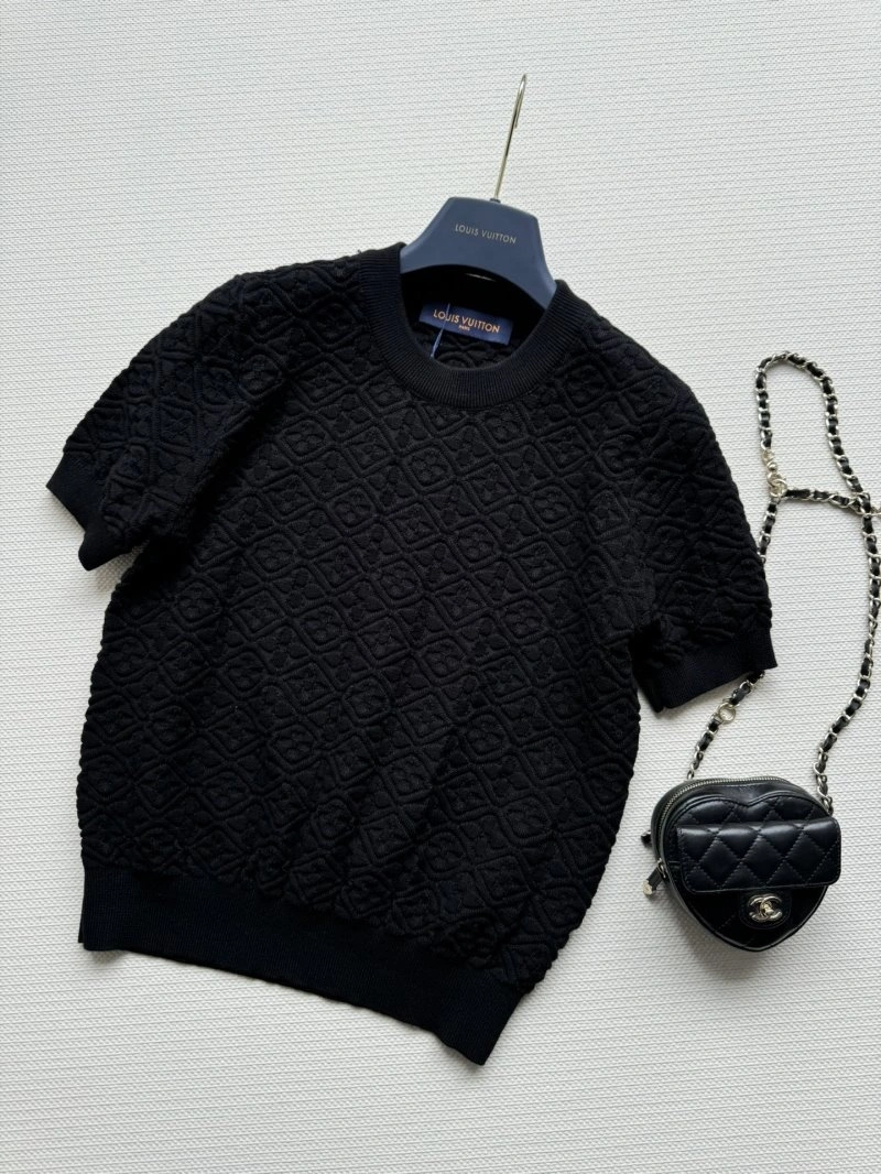 Louis Vuitton T-Shirts EasyCare 130483