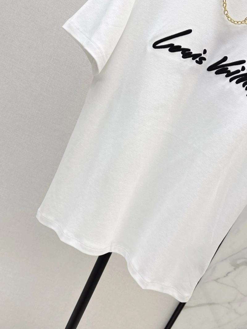 WellDesigned Louis Vuitton T-Shirts 130464