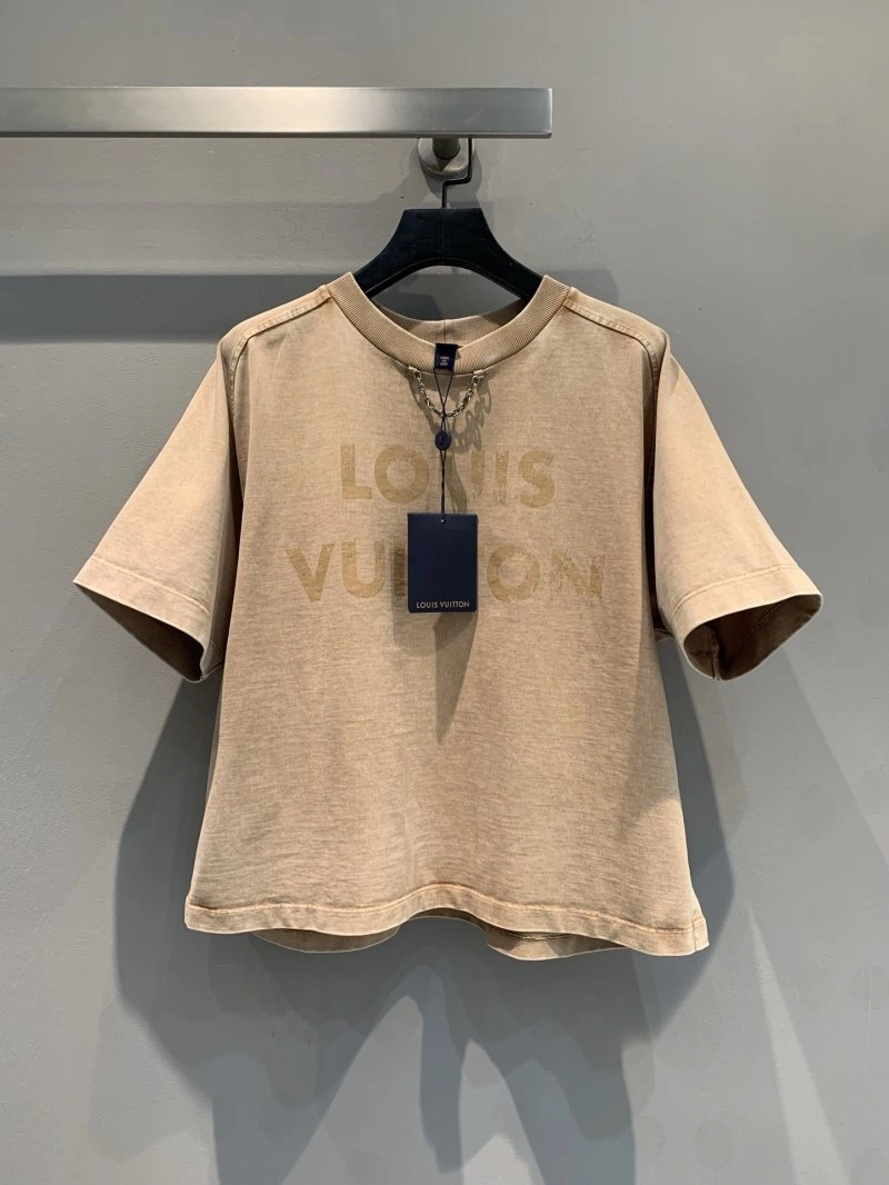 HighQuality Louis Vuitton T-Shirts 130465