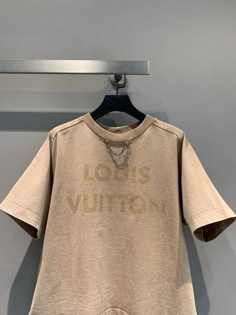 HighQuality Louis Vuitton T-Shirts 130465