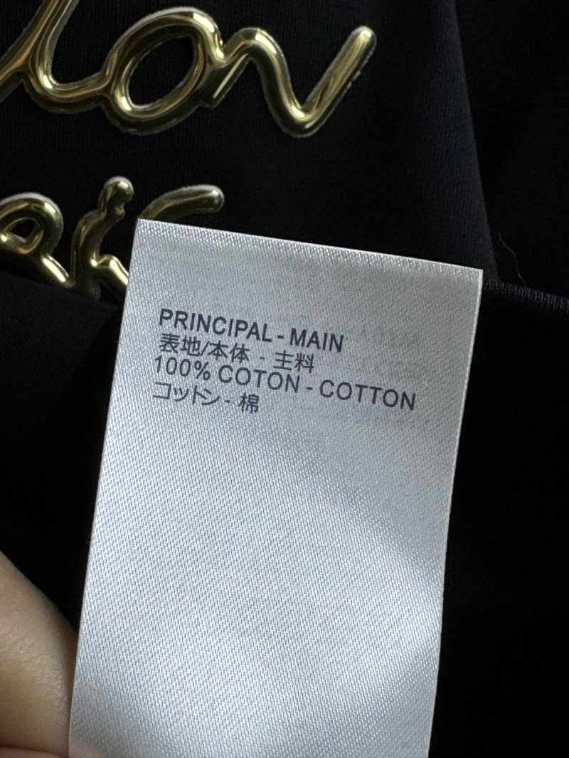 Louis Vuitton T-Shirts Snug 130460