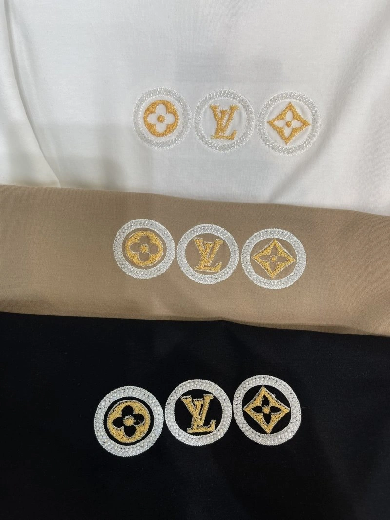 Functional Louis Vuitton T-Shirts 130475