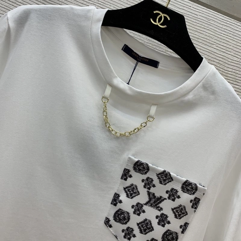 SmoothTexture Louis Vuitton T-Shirts 130474