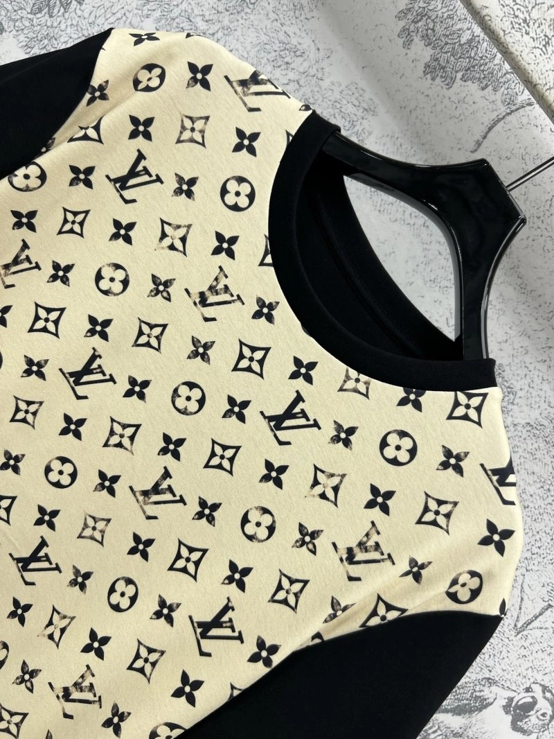 Louis Vuitton T-Shirts FlexibleFit 130470