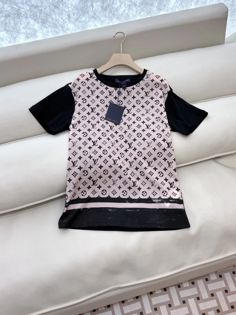 Breathable Louis Vuitton T-Shirts 130471