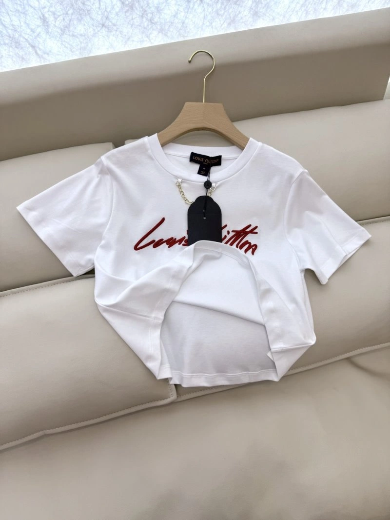 Tailored Louis Vuitton T-Shirts 130456